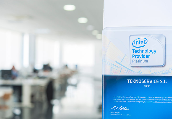 TTL, fabricado por TEKNOSERVICE, empresa perteneciente al programa Intel Technology Provider Platinum